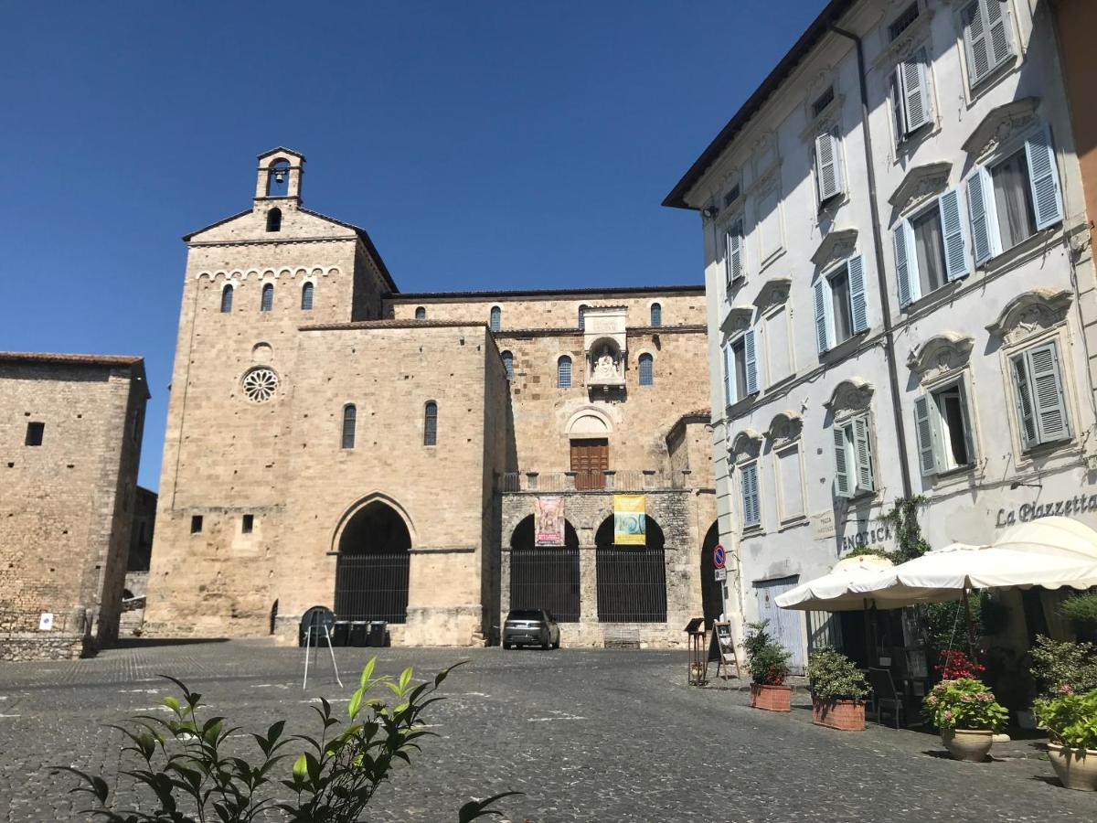 Affittacamere La Piazzetta Anagni Ngoại thất bức ảnh