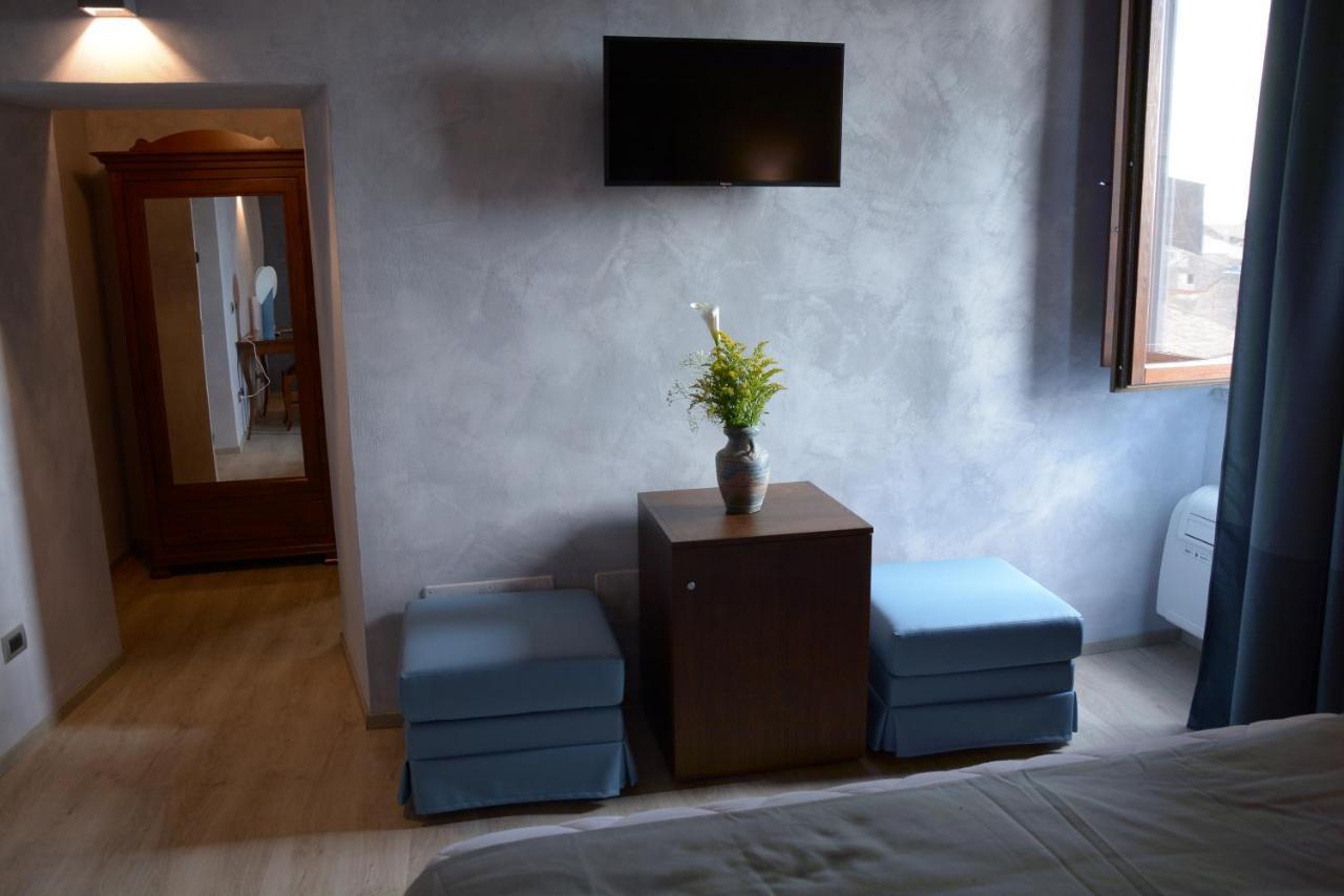 Affittacamere La Piazzetta Anagni Ngoại thất bức ảnh